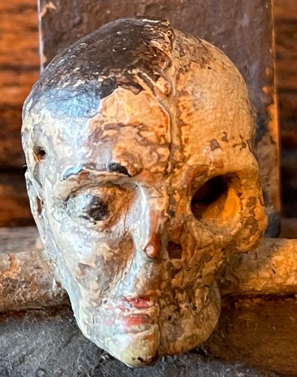 Statuette: Kruzifix Memento Mori Kopf !!! – Usato da Rorschacherberg venduto da farmer61 1