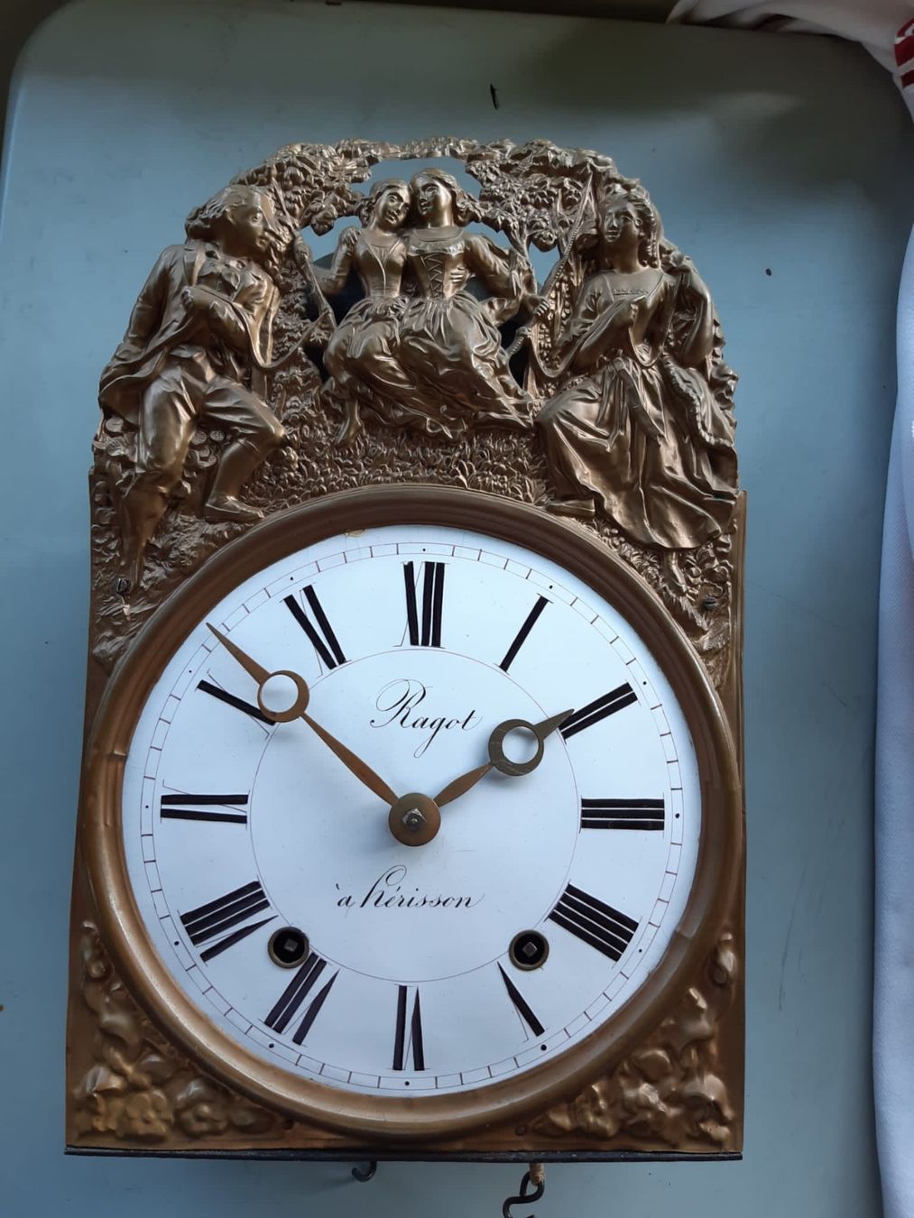 Uhren: Comtoise Morez Burgunder Uhr – Gebraucht aus Luzern von Sontru