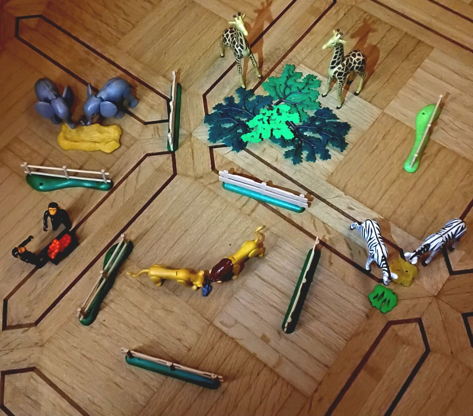 Playmobil Spielzeuge: PLAYMOBIL - Différents thèmes – Gebraucht aus Evilard von xavmaure 1