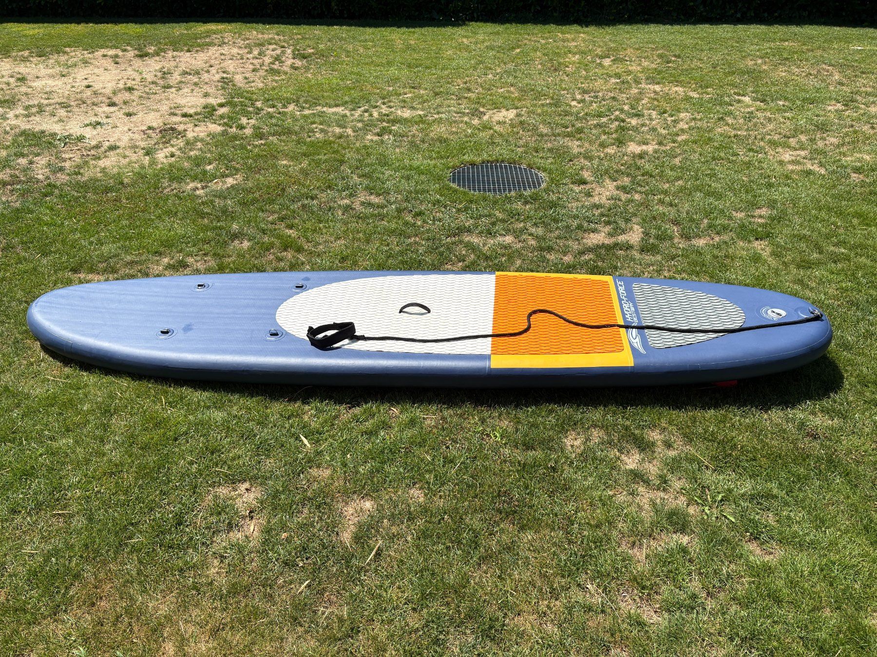 Planches de surf: aufblasbares Stand Up Paddle inkl. Pumpe – D'occasion à Embrach par Zaebi7