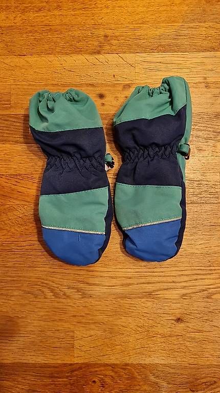 Kinderhandschuhe: Schneehandschuhe 5-7-jährig – Gebraucht aus La Heutte von tau_5vvl