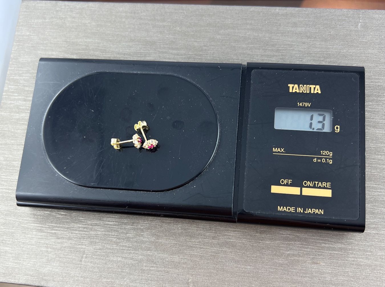 Ohrringe & -stecker: Ohrstecker 585 Gold – Gebraucht aus Niederuzwil von leo_8857 3