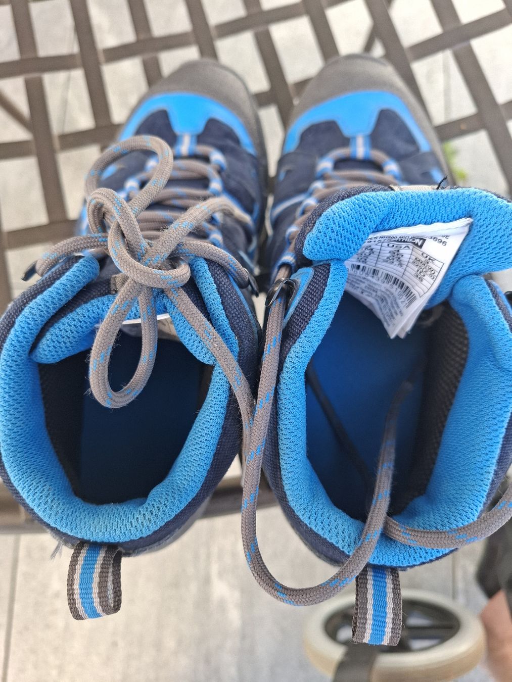 Chaussures hommes: chaussures de marche ou entre-saison – Neuf (Voir description) à Saignelégier par mar_kf97 2