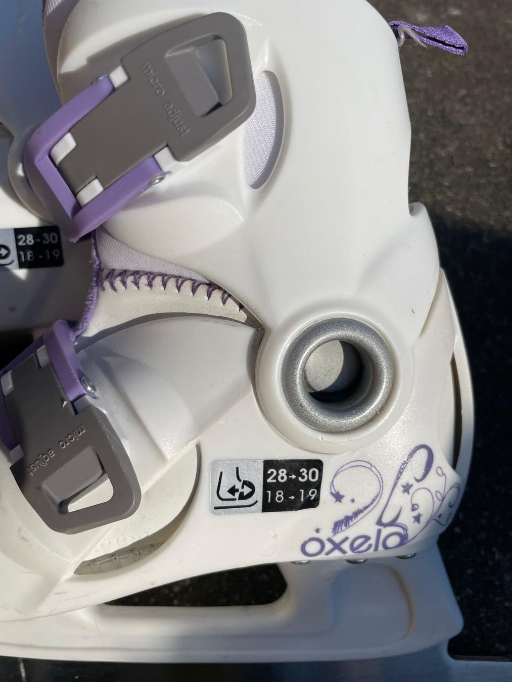 Pattini da ghiaccio: Eiskunstlaufschuhe, Gr. 28-30, – Usato da Niederlenz venduto da perscita 1