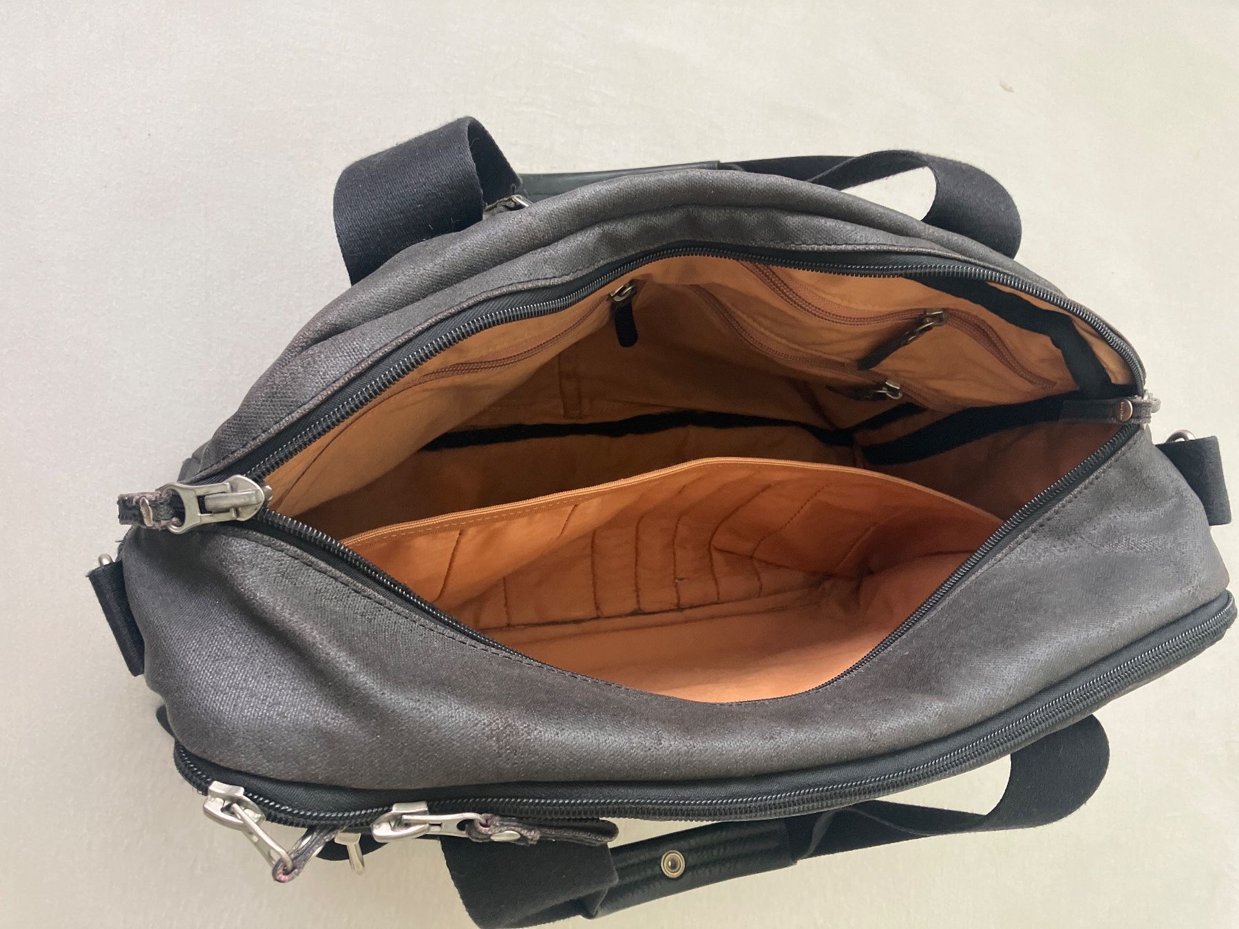 Qwstion Valises & Sacs: Businesstasche von Qwestion – D'occasion à Baden par sylivianne 2