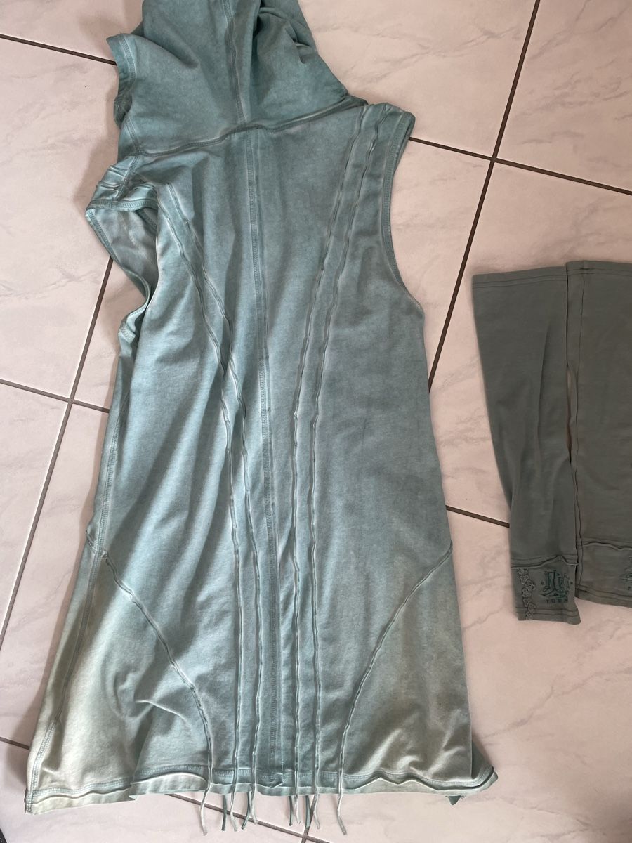 Vestiti: Kleid mit Kapuze türkis – Usato da Orpund venduto da 1002beat64 1