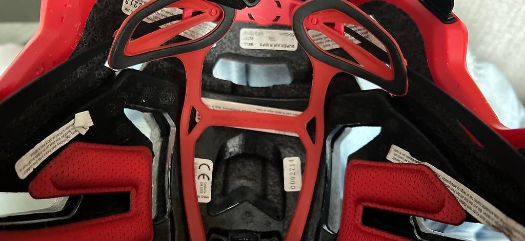 Caschi: Integrall Helm BELL super air MIPS – Usato da Frauenkappelen venduto da ann_65rk 4