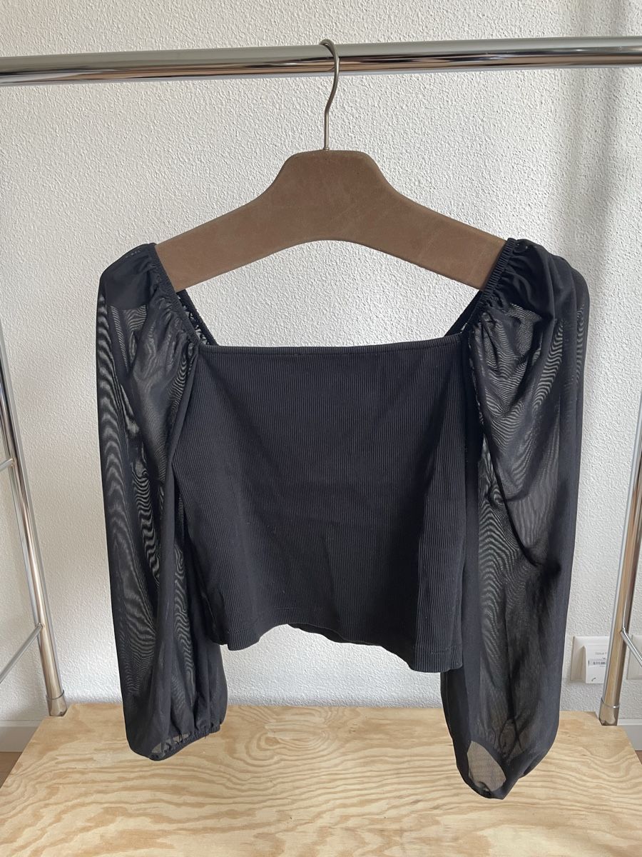 Top: PIGALLE - Top – Usato da Kriens venduto da elly24 1