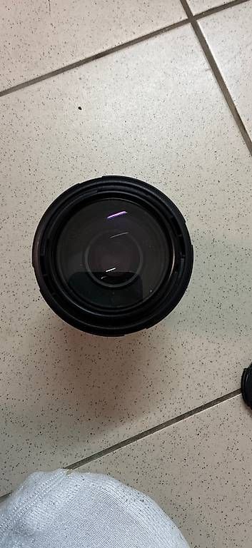 Tamron Obiettivi: Objectif Tamaron 70-300mm 1.4 5,6 ultraviolet – Usato da Le Grand-Saconnex venduto da aur_27hl 1