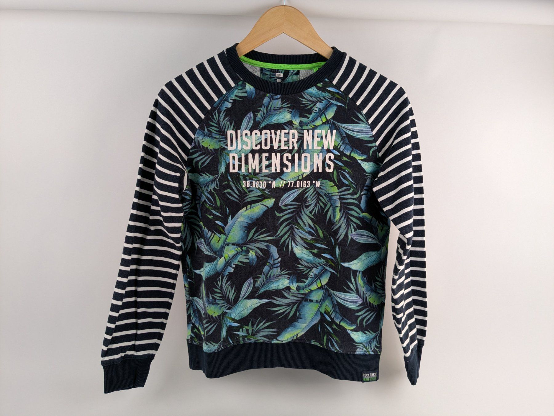 We Pullover & Sweatshirts: WE Kinderpullover Sweater Gr. 158/164 – Gebraucht aus Dintikon von Restwert_Dintikon