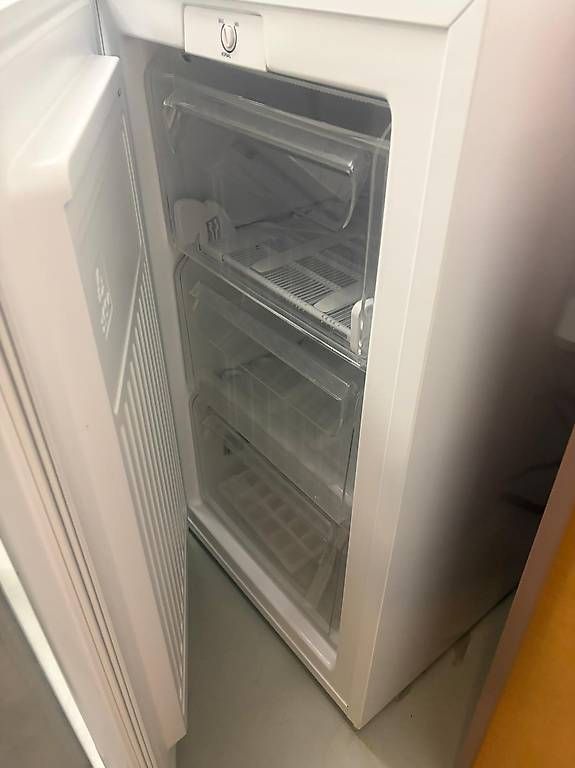 Gefrierschrank: Tiefkühlschrank 69 L – Gebraucht aus Niedergösgen von Aarau1 1
