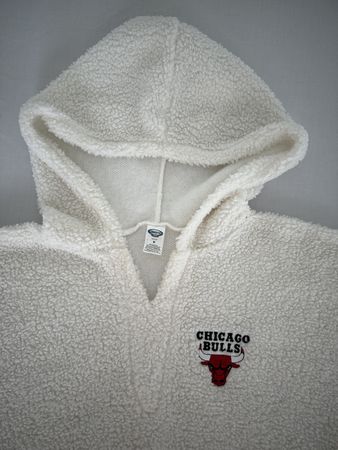 Chicago Bulls Hoodie Teddyfell offwhite Grösse M neuwertig