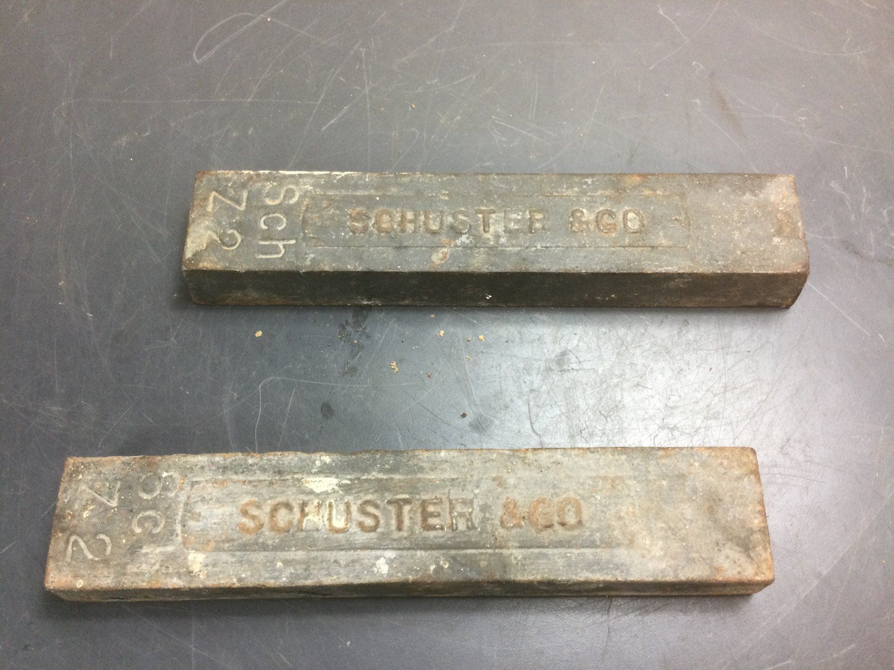 Attrezzi da lavoro: Gebrauchte Bodenleger Gewichte Schuster & Co. – Usato da Wangen SZ venduto da kuriosum12