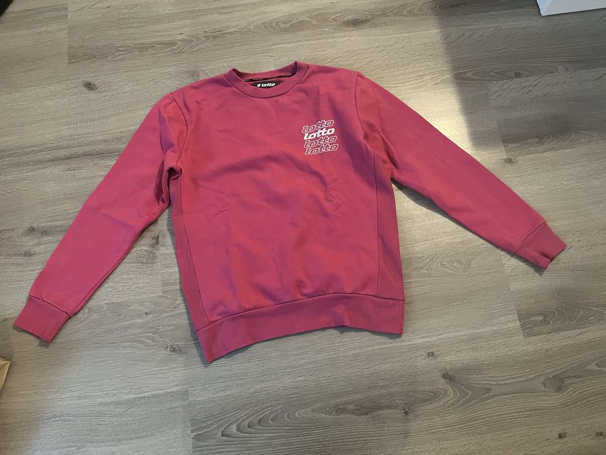 Pulls & Sweat-shirts: Pull Lotto – Neuf (Voir description) à Les Geneveys-sur-Coffrane par papoute