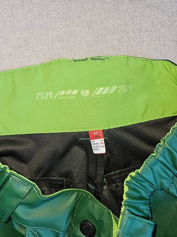 Engelbert Strauss Pantaloni: Engelbert Strauss e.s. superflex Regenhose Grösse 46 / S – Usato da Kloten venduto da Samerus 1