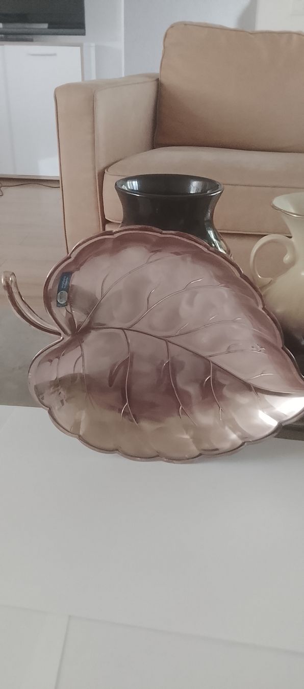Plateaux: Schale Blattform versilbert Vintage  – D'occasion à Oberriet SG par snj_bjb7