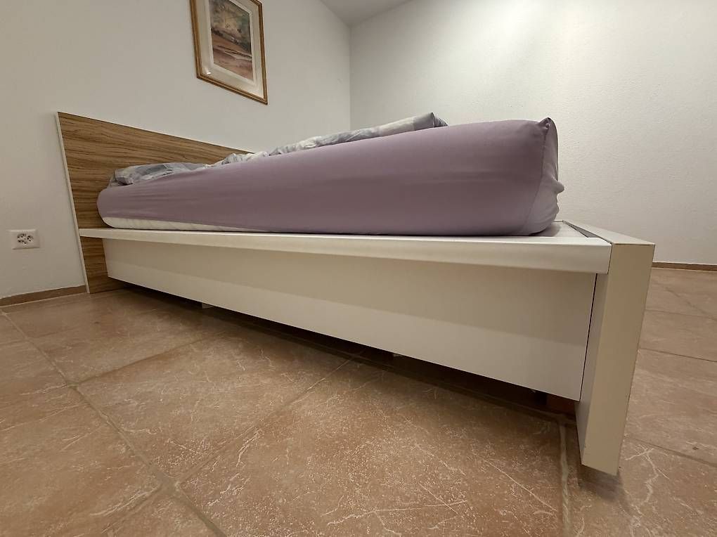 Letti: Bett 200x200cm mit Matratze – Usato da Benken ZH venduto da dan_wm7m 2