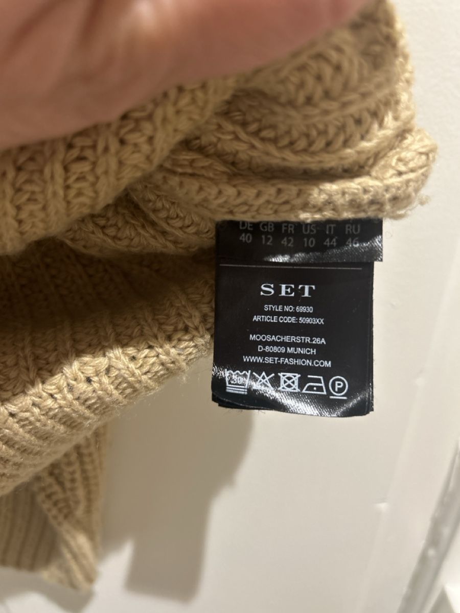 Maglioni & Felpe: SET Pullover, beige, Grösse 40, Made in Italy – Usato da Herisau venduto da Renee30 3