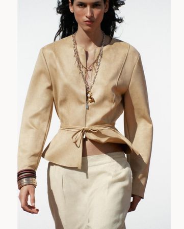 Zara Peplum Jacke,  Wildlederoptik Kurzjacke 38-40 NEU