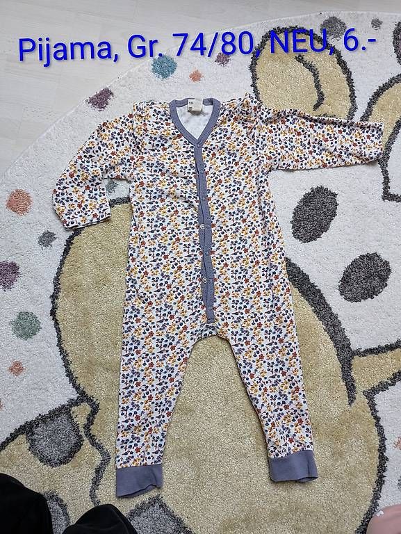 Lotti & Set di vestiti: Mädchenkleidung Gr. 74 – Usato da Würenlos venduto da ClaudiaA.