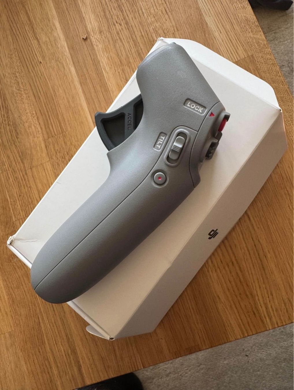 DJI Telecomando: DJI Motion Controller – Usato da Frümsen venduto da tattoonn