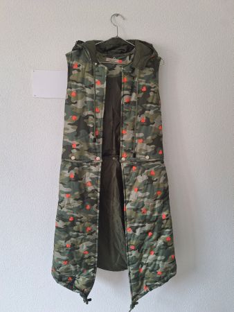 Coole Camouflage Weste mit Kapuze