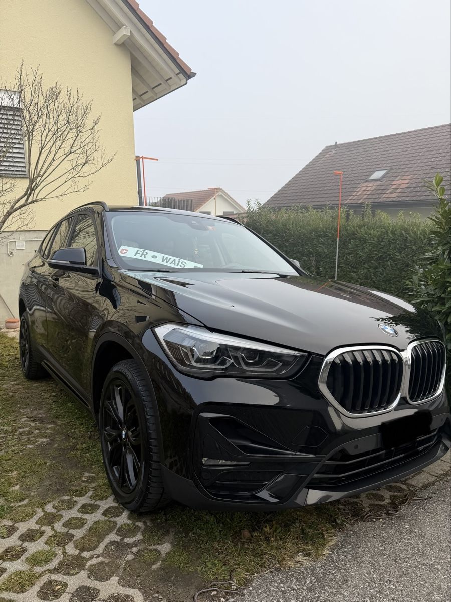 BMW Autos: BMW X1 18isdrive – D'occasion à Flamatt par wai_cv5k 5