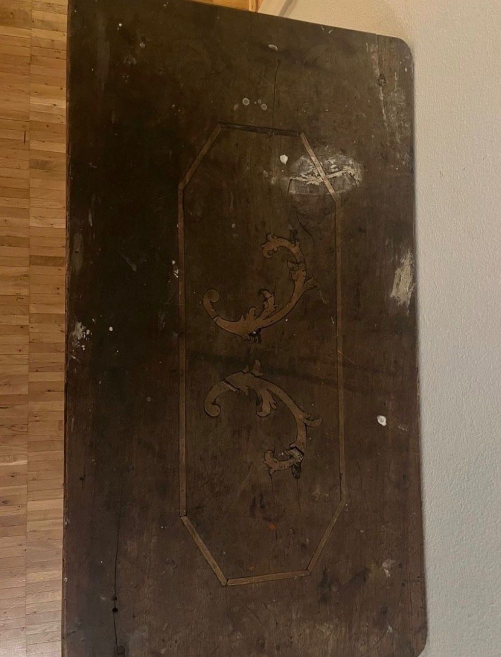 Tische: Antiker Tisch – Gebraucht aus Zürich von Affari.zh 1