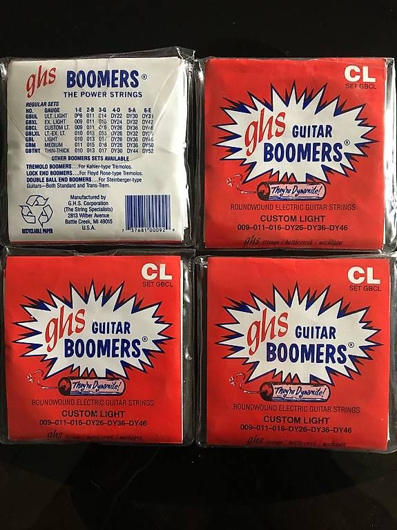 Instruments de musique: CORDE BOOMERS SET COMPLET 4X – D'occasion à Biel/Bienne par Todt01 1