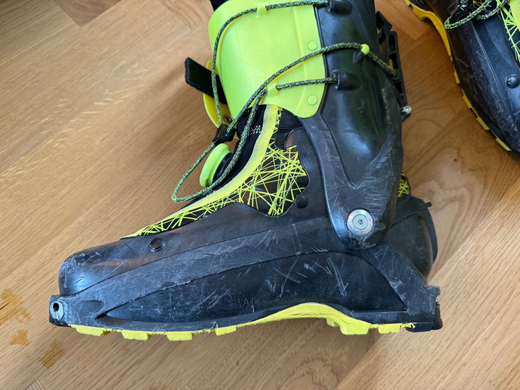 Scarpa Herrenschuhe: Skischuhe Scarpa Alien RS Gr. 27 – Gebraucht aus Oetwil am See von  3