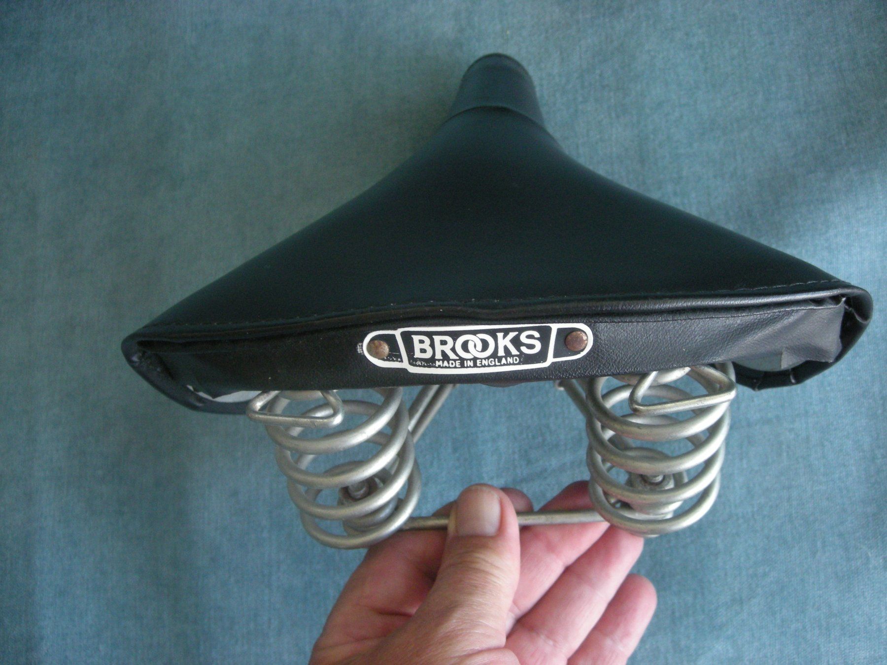 Brooks Pezzi di ricambio: Brooks uralte Velosattel (gross und breit) – Usato da Spreitenbach venduto da Sniper8952 6