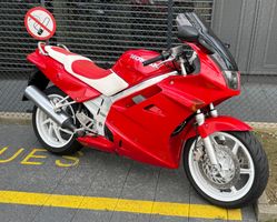 Honda 750 VFR RC36-1 Vétéran