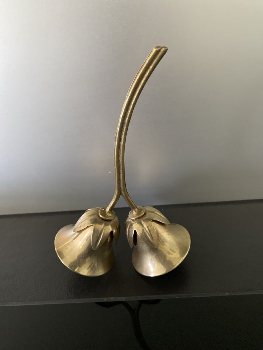Toutes les décorations: Zwei Glocken Blumen Messing Vintage – D'occasion à Stans par eb53