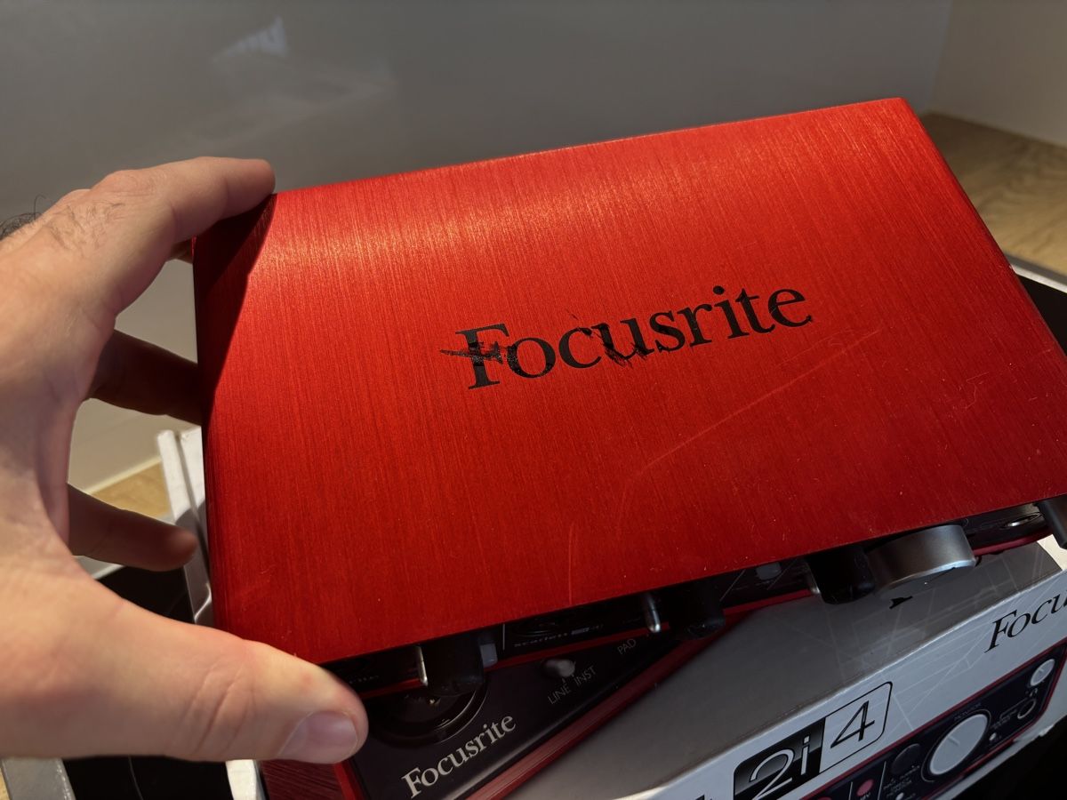 Focusrite Equipement studio: Scarlett 2i4 Audio interface – D'occasion à Oberengstringen par Djuk.95 1
