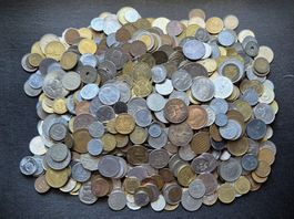 Lot: 6kg Münzen aus aller Welt (international)