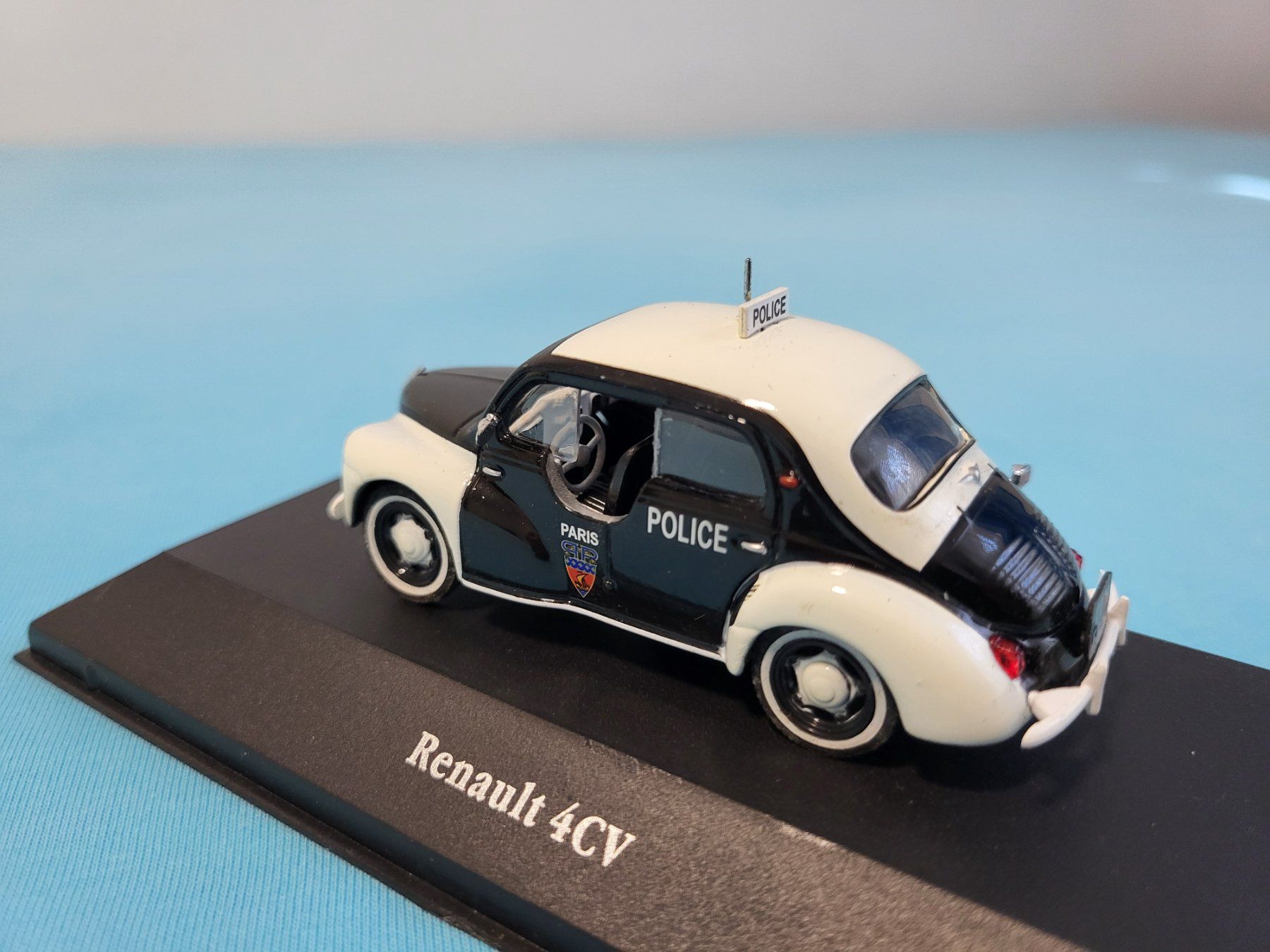 Renault Modellautos: Renault 4CV, Police – Neu (gemäss Beschreibung) aus Glattbrugg von PhilKrill 7