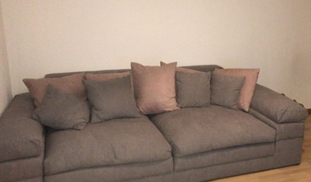 Big Sofa Nancy grau mit vielen Kissen Kaufen auf Ricardo