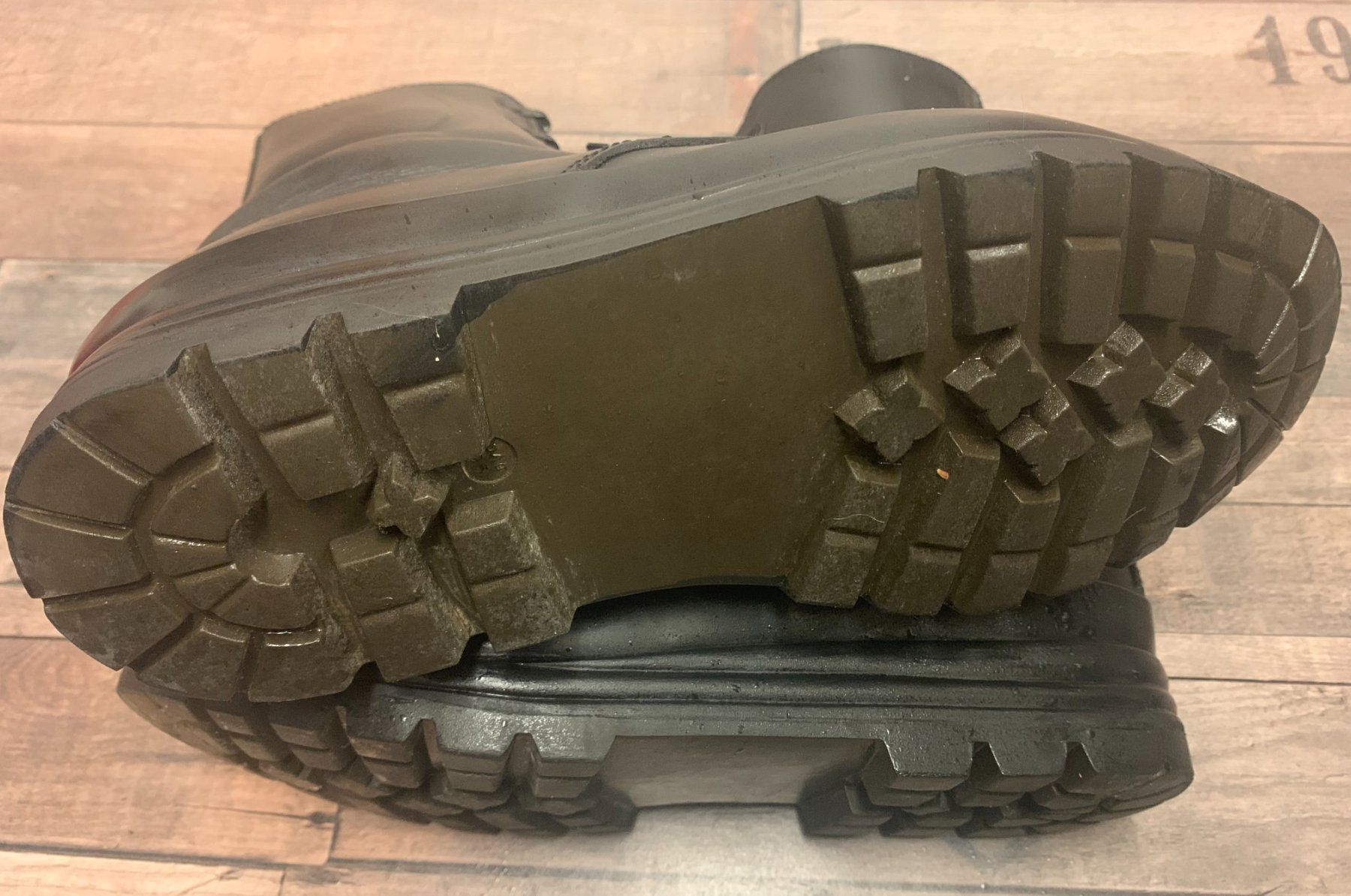 Schweizer Armee Herrenschuhe: Armee-Kampfstiefel KS90 - Gr. 40,5 / Leder – Gebraucht aus Gundetswil von Egro100 3