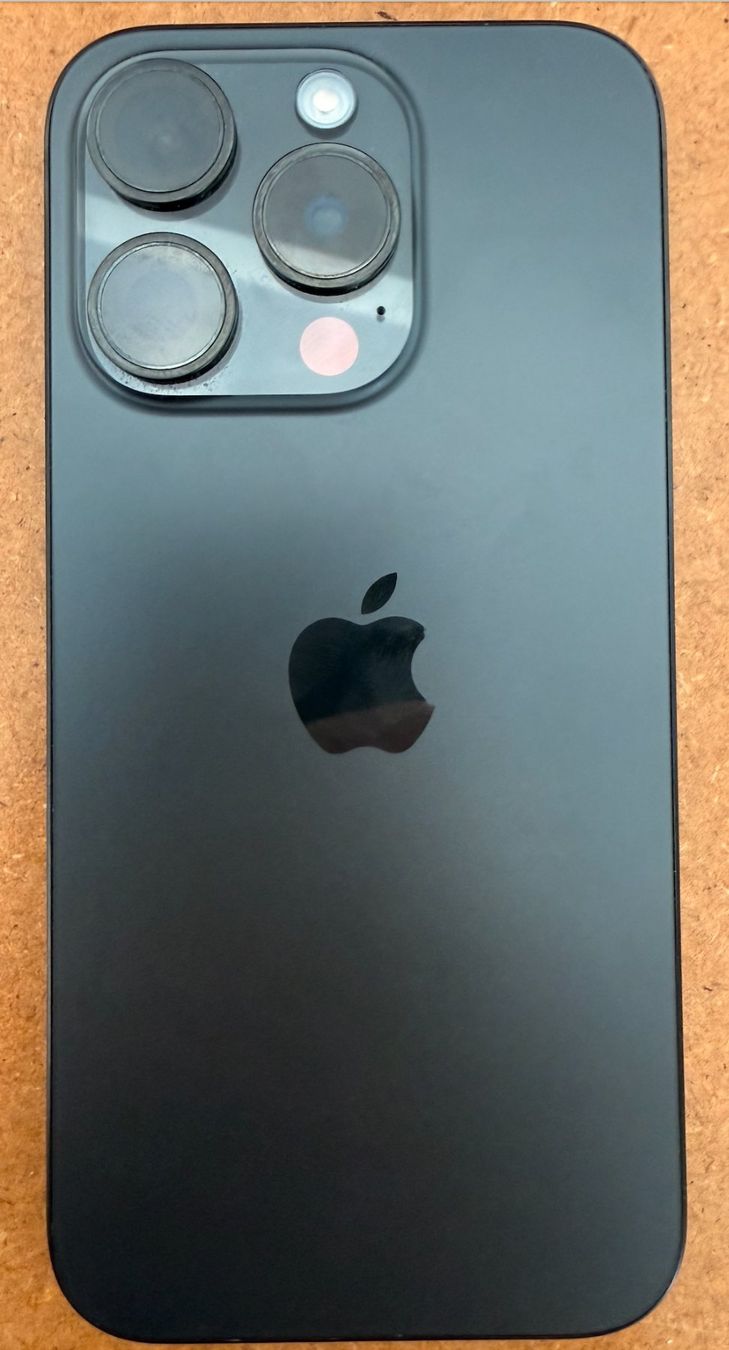 Apple Handys / Smartphones: iPhone 15 Pro, wie neu! 256 GB – Gebraucht aus Gattikon von retome 1