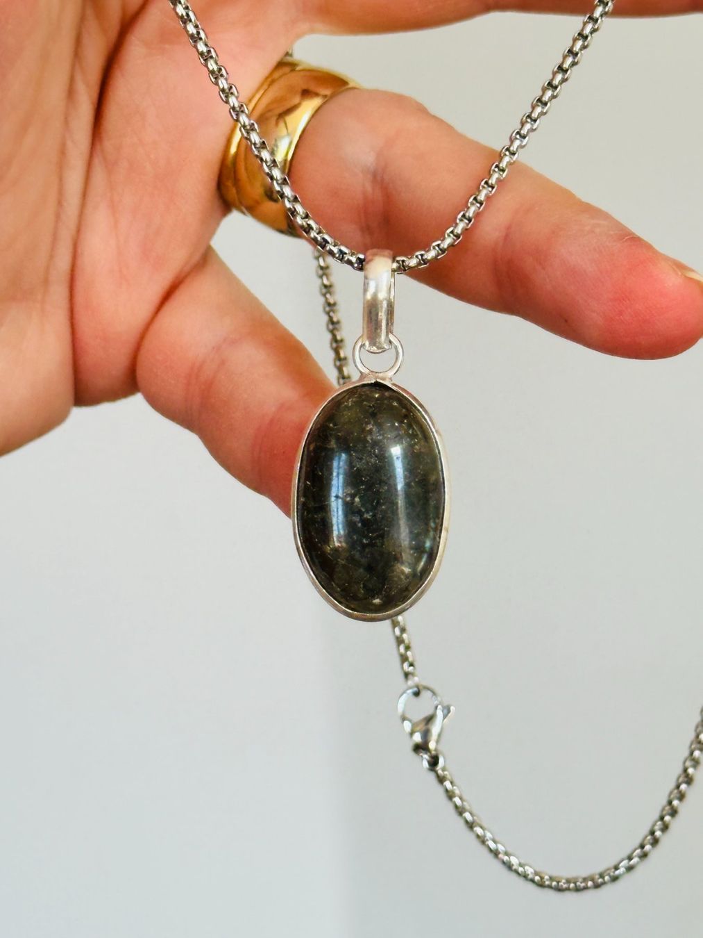 Catenine: Labradorite necklace – Nuovo e nell'imballaggio originale da Genève venduto da AGBERG 9