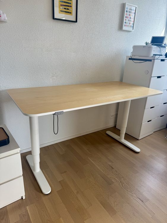 BEKANT Ikea electric desk adjustable height (Usato) a Glattpark