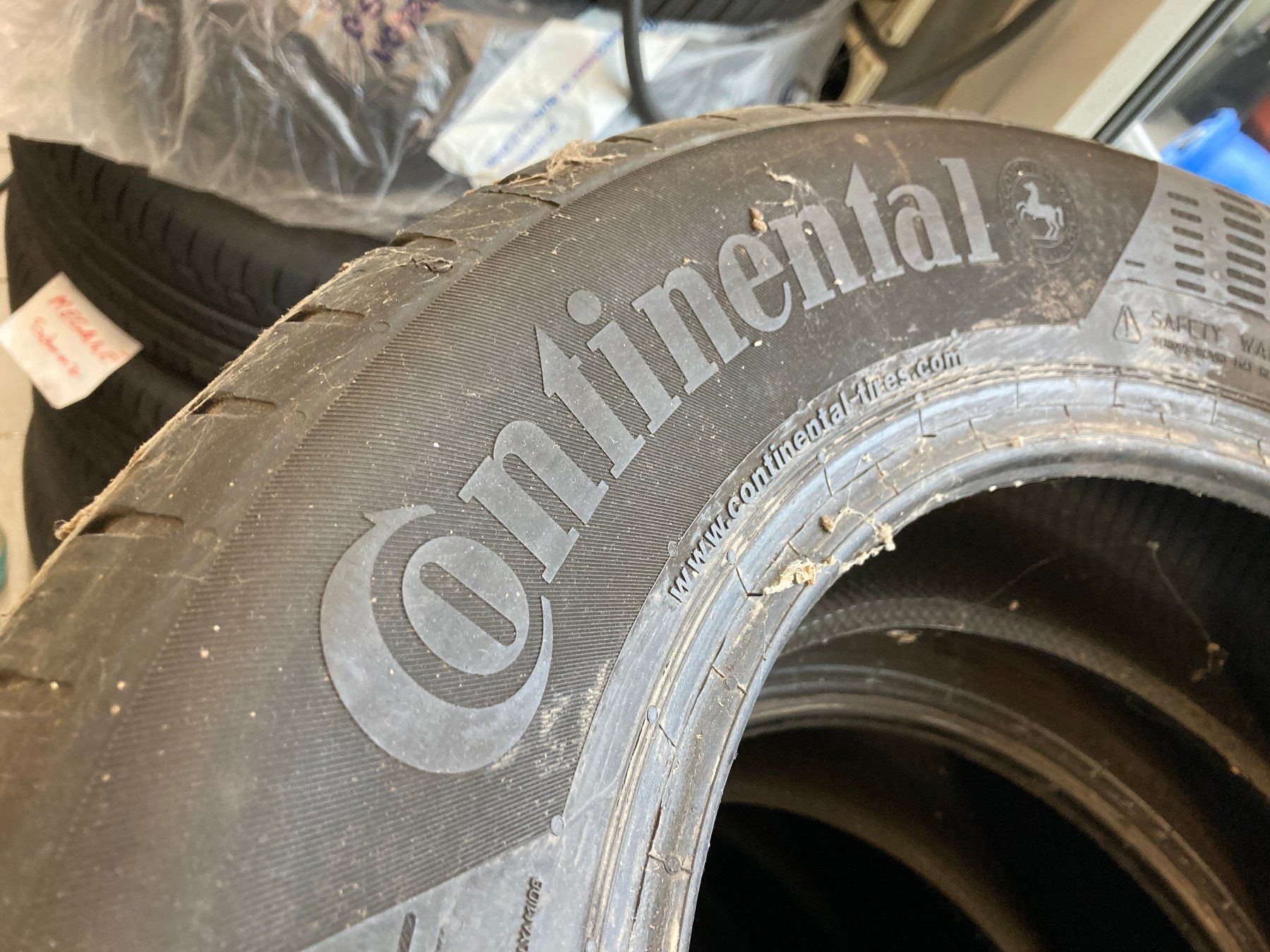 Continental Pneus & Kompletträder: 195/65R15 Sommerpneu Continental – Gebraucht aus Cham von WB2223 4