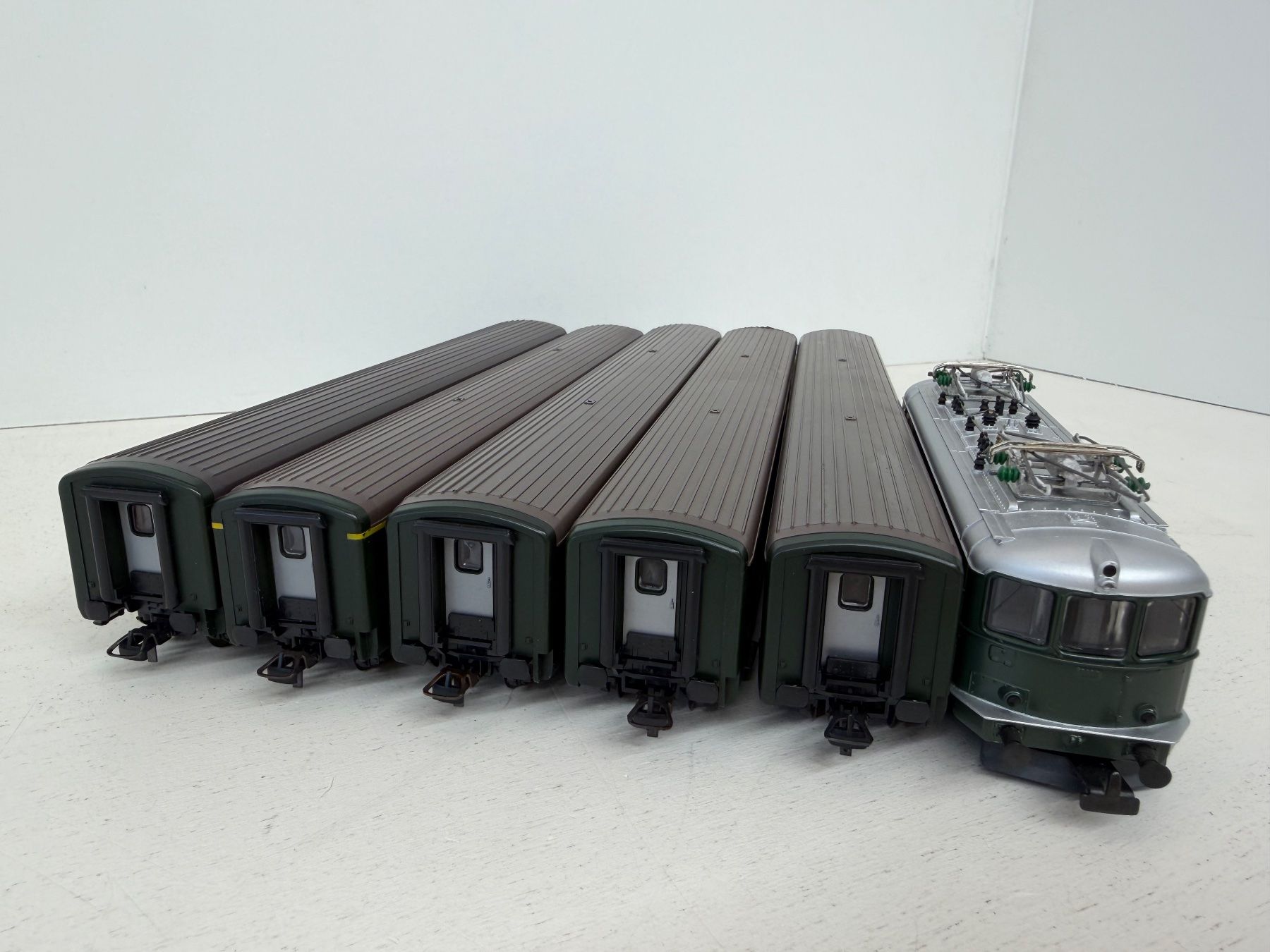 Modellini di ferrovie: SBB EW 2 Personenzug Hag/Roco – Usato da Büsserach venduto da ModellbahnDepot 4