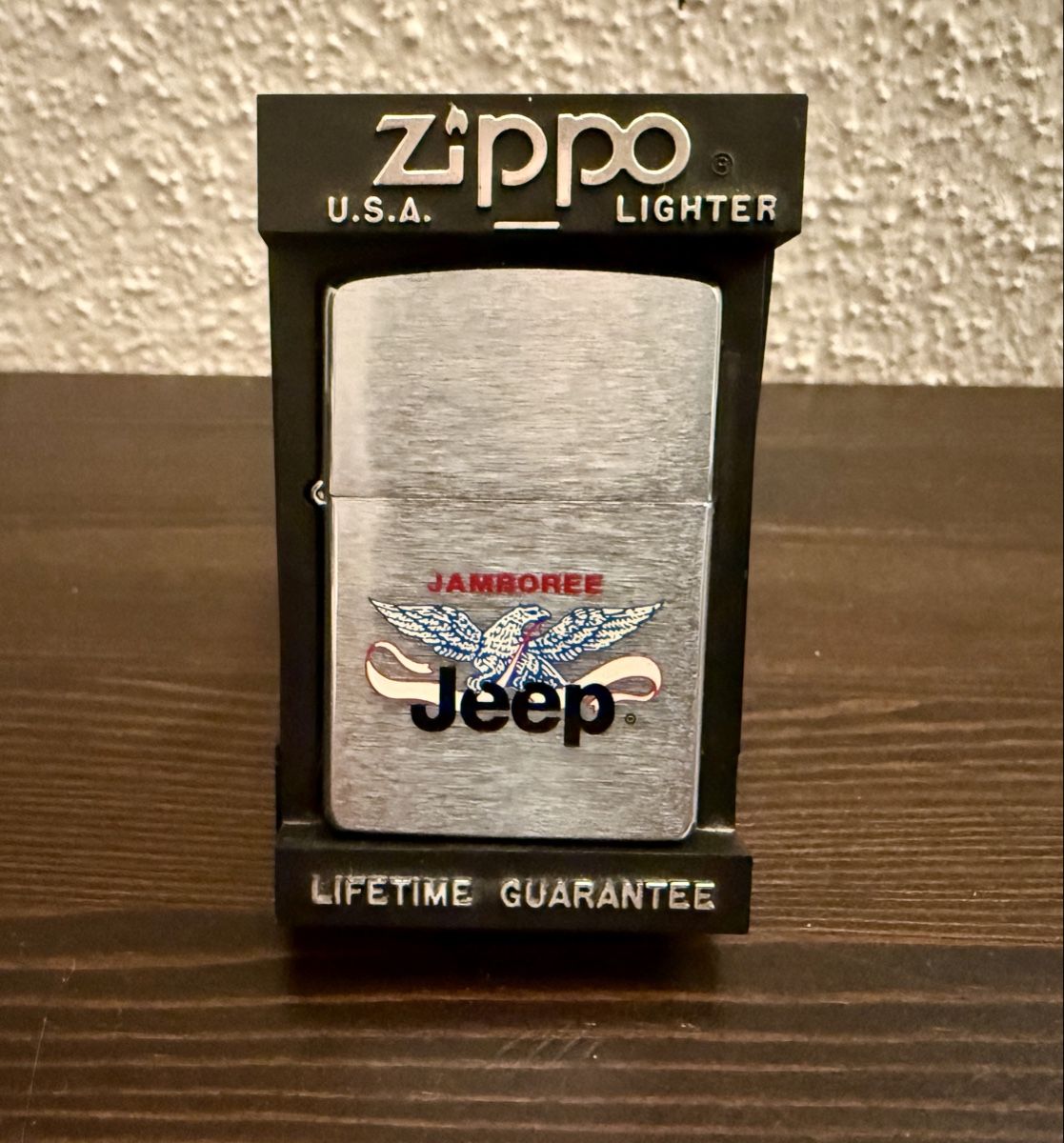 Zippo Accendini: Original Zippo Jamboree Jeep – Nuovo (secondo la descrizione) da Schattenhalb venduto da Oodaaq 1
