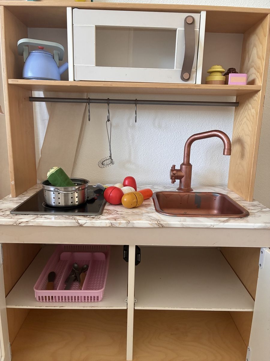 Ikea Giocattoli: Kinderküche mit Zubehör – Usato da Rifferswil venduto da nahug 2