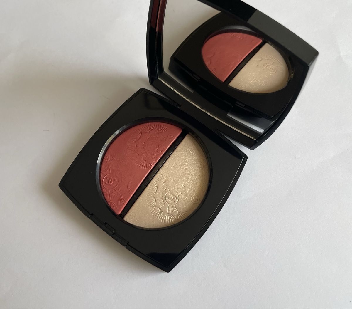 Chanel Make-up: CHANEL Blush Highlighter NP. 98.90 – Nuovo (secondo la descrizione) da Rüfenacht BE venduto da Milena_1 7