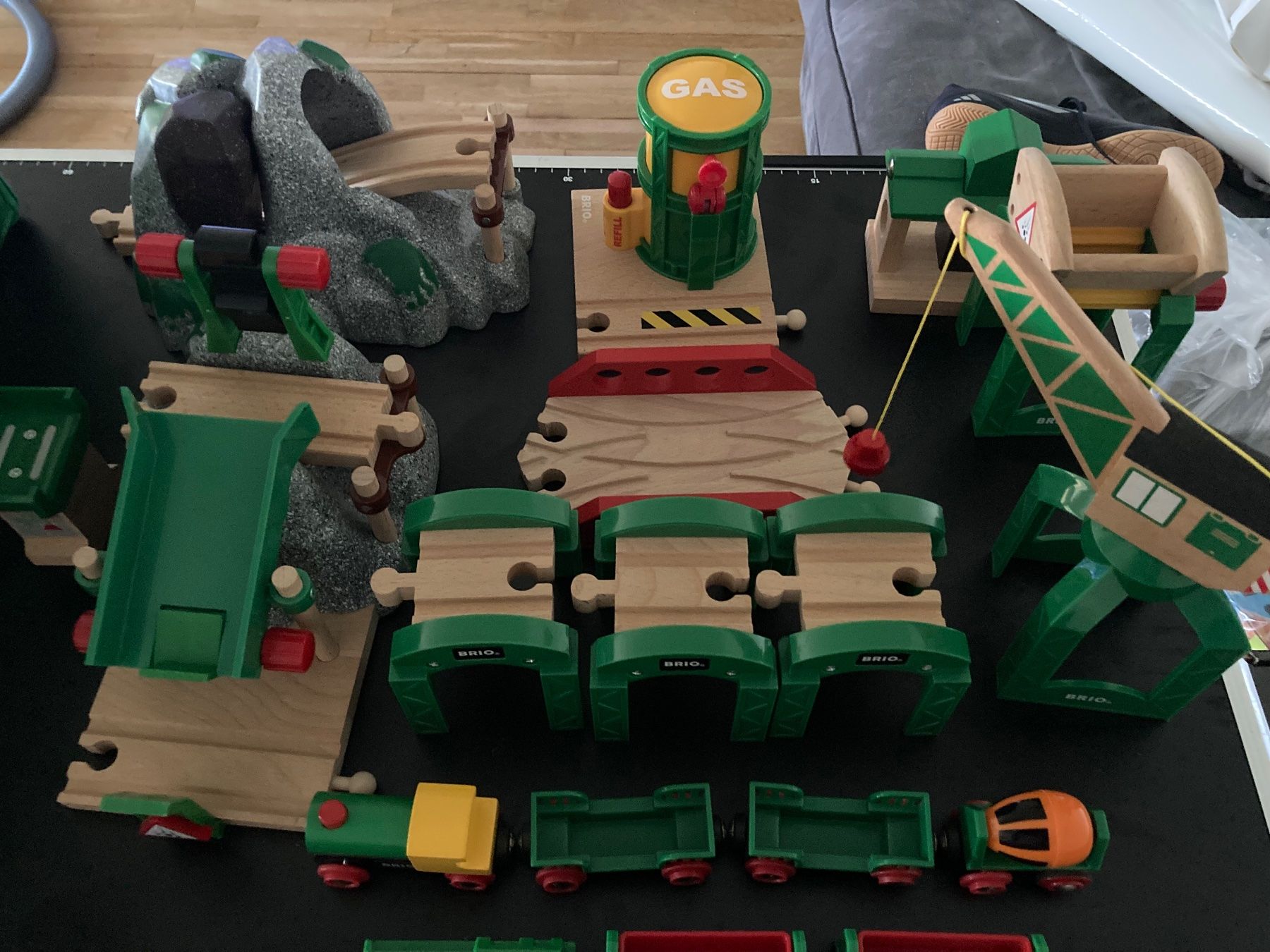 Brio Jouets: Circuit de train en bois BRIO – D'occasion à Châtelaine par jmls74 2