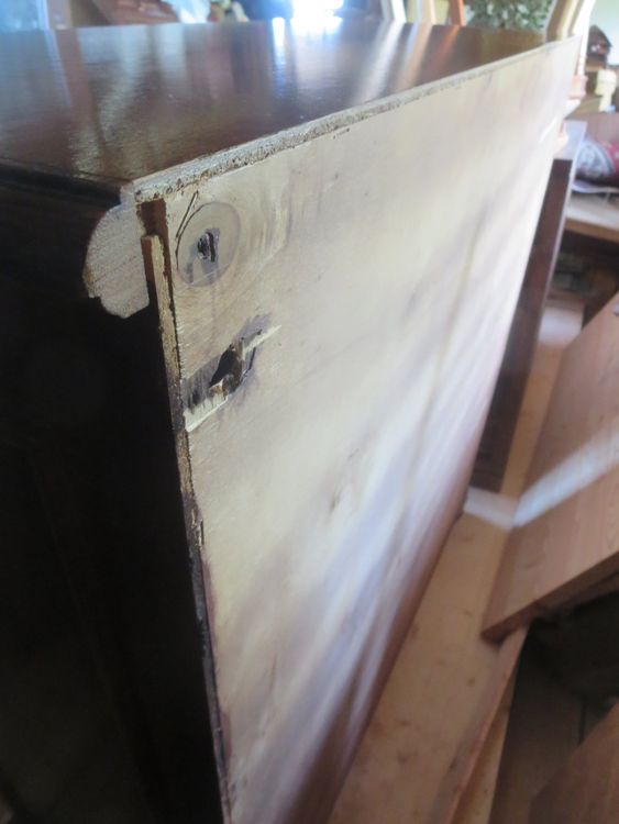 Commodes: schönes Möbel aus Holz – D'occasion à Rüschegg-Heubach par Ofen111 5
