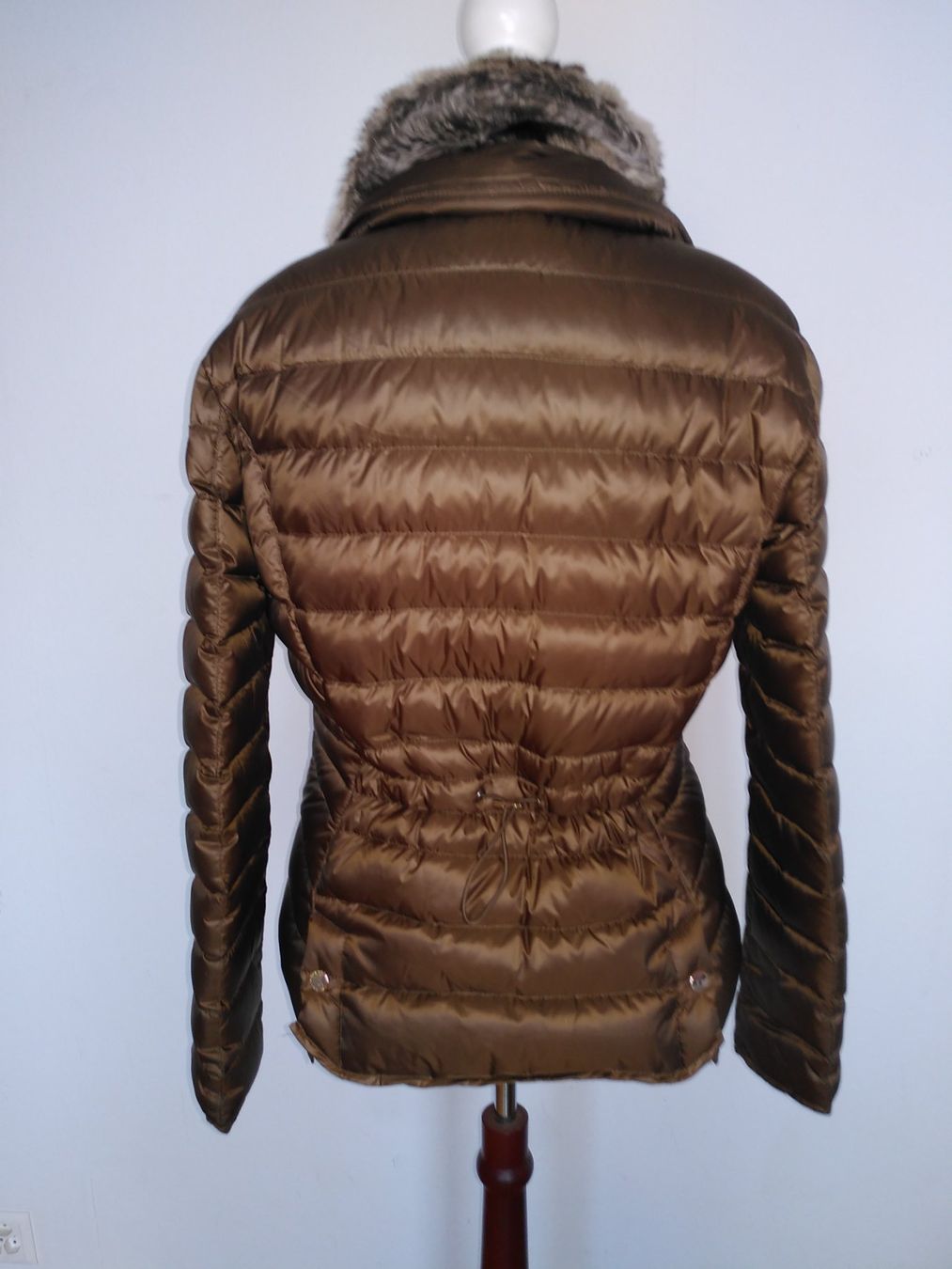 Jacken: Elegante Daunenjacke von Leonardo Gr.40 – Gebraucht aus Kriens von Wolly85 1