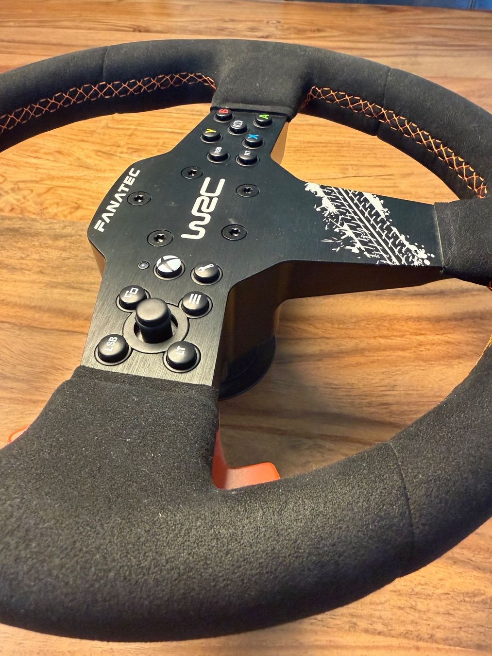 Fanatec Controller: CSL Elite Steering Wheel WRC + QR1 Quick release Adapter – Usato da Birmensdorf ZH venduto da simapf 4
